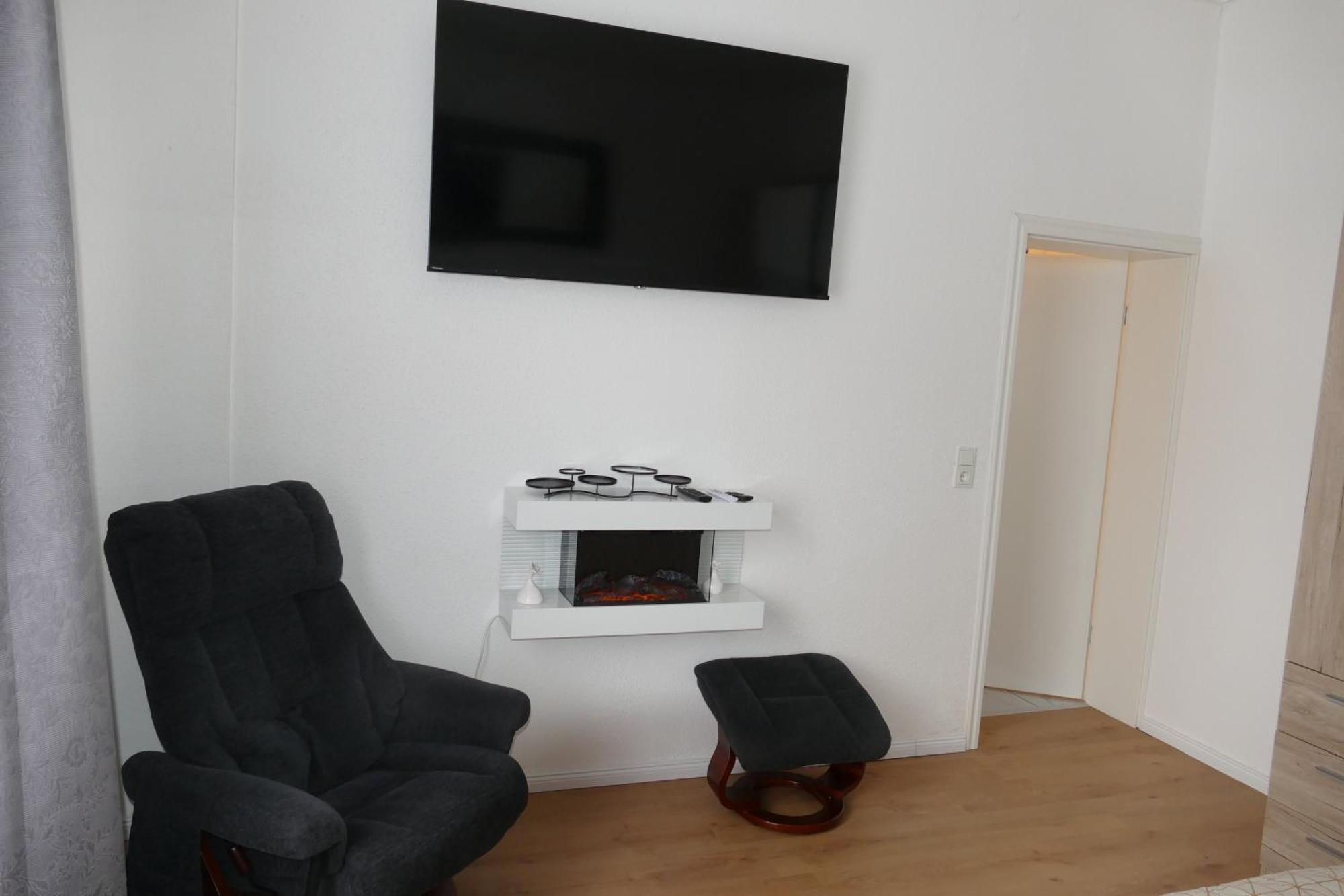 Kapitaenshaus Schaefer App Kapitaen Apartment Brunsbuttel Exterior photo